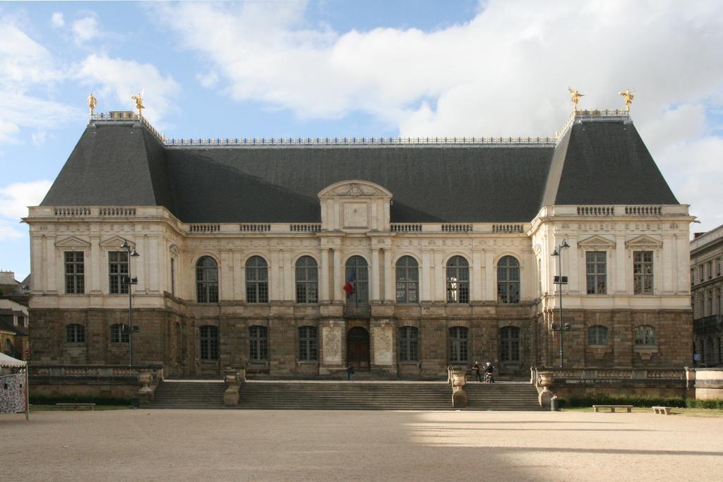 Hotel Mercure Rennes Cesson Exterior photo