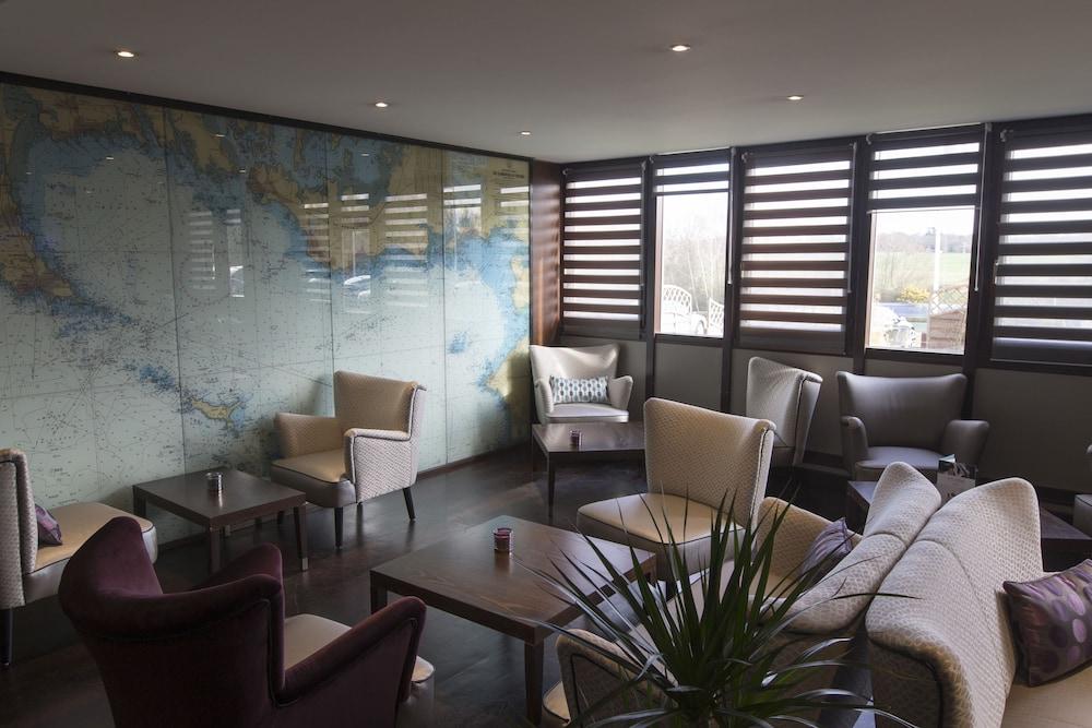 Hotel Mercure Rennes Cesson Exterior photo