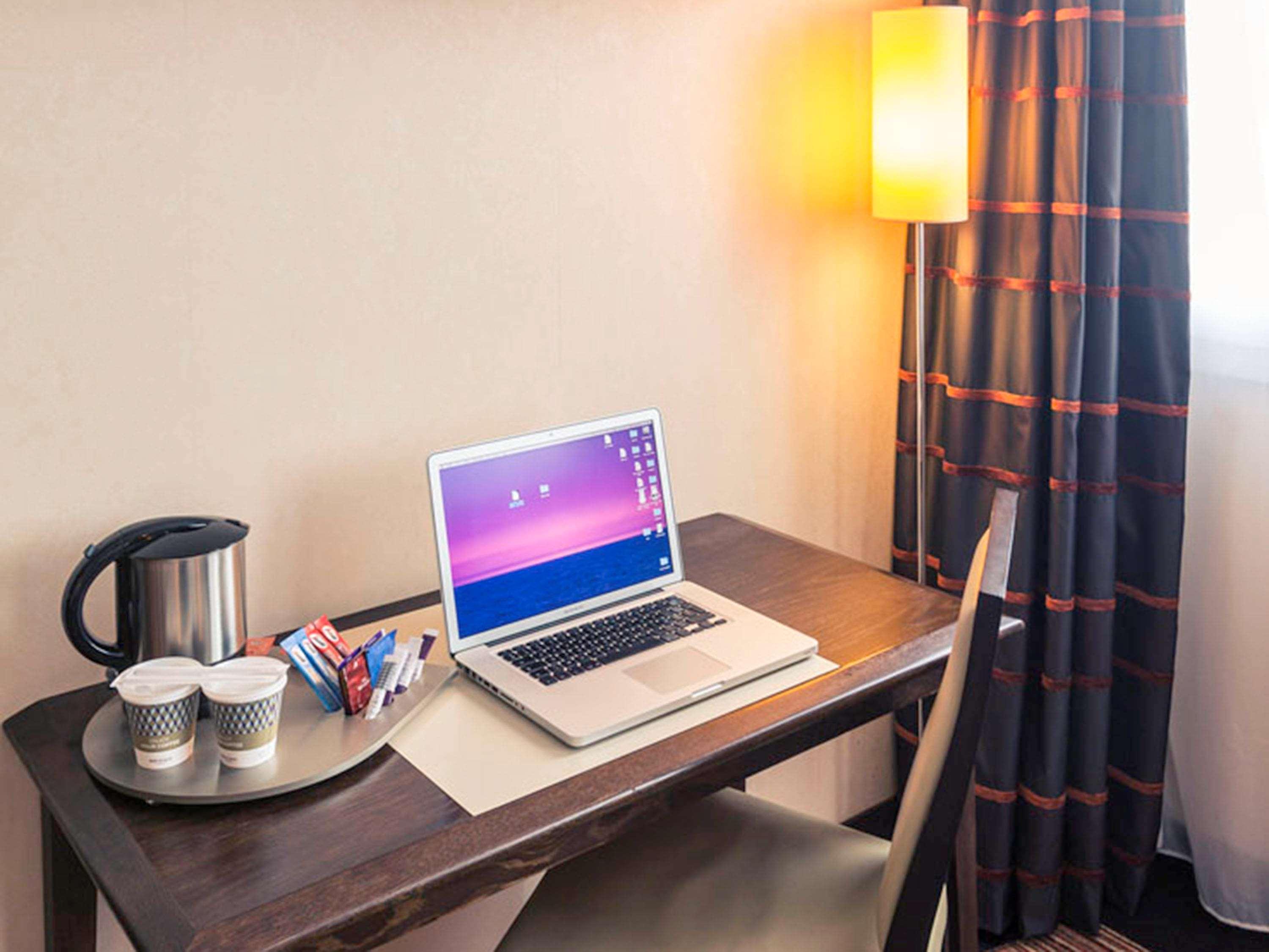 Hotel Mercure Rennes Cesson Exterior photo