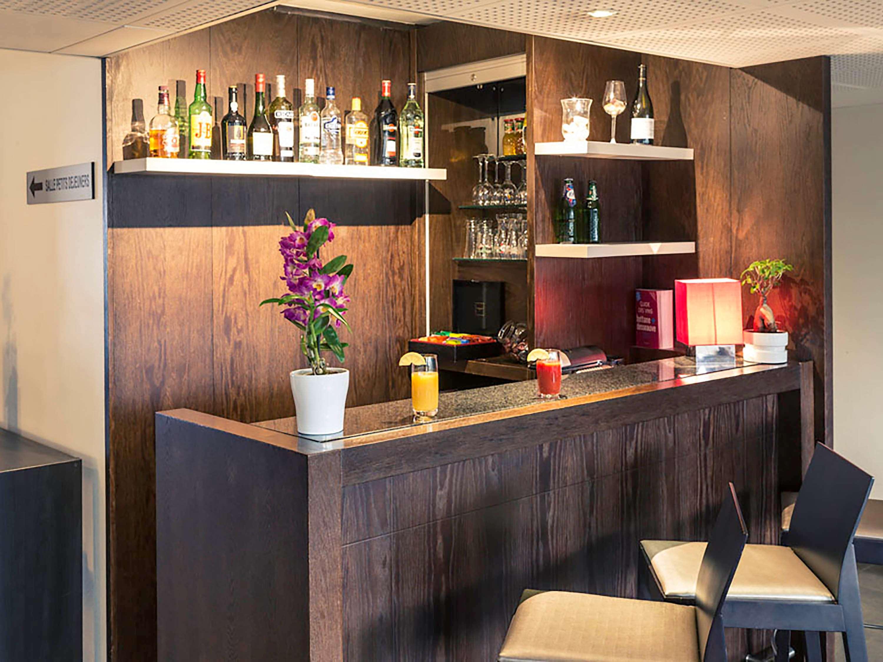 Hotel Mercure Rennes Cesson Exterior photo