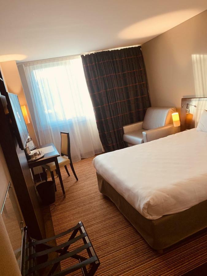 Hotel Mercure Rennes Cesson Exterior photo